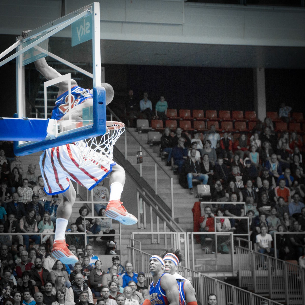 O Fotomagazin / Harlem Globetrotters in der TipsArena 2016